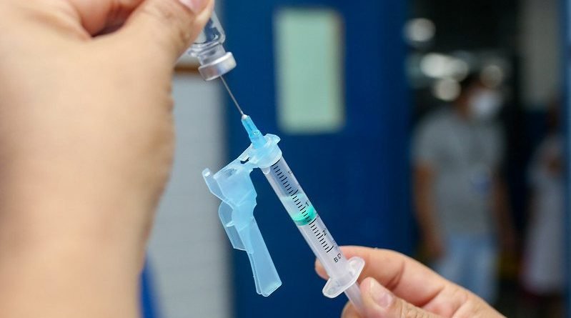 Prefeitura aplicará vacina contra a Covid-19 em 50 pontos de Manaus nesta semana